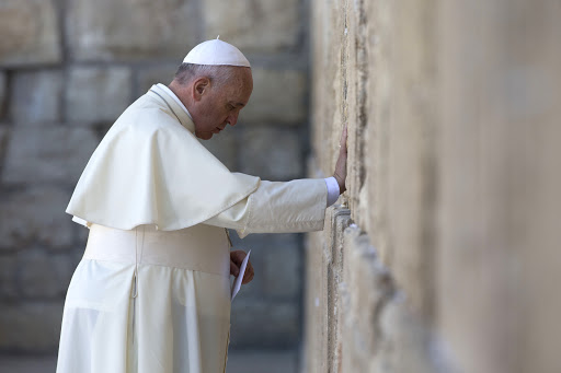 Pope at Wailing Wall