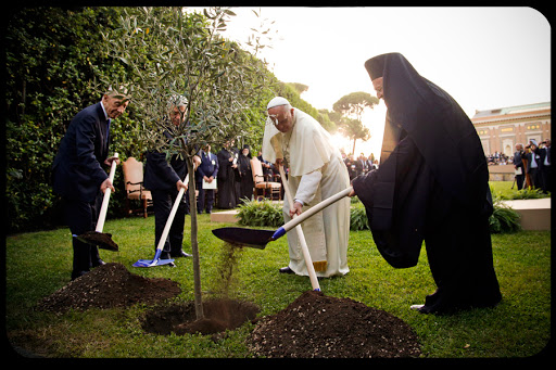How to Do Interfaith at the Vatican Max Rossi Pool AFP