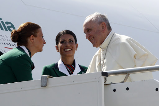 Pope boards plane to Korea in Rome