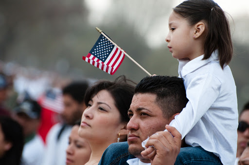 A immigrant latino family &#8211; en