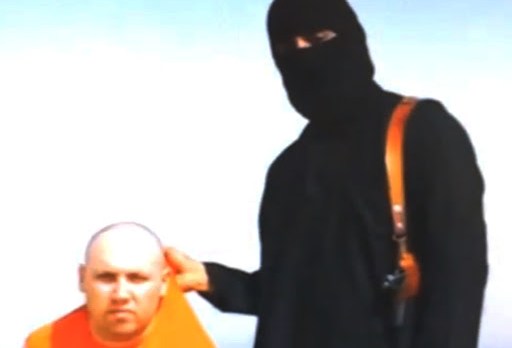 Steven Sotloff being held by ISIS