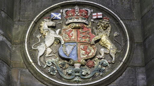 Emblems of Scotland and England