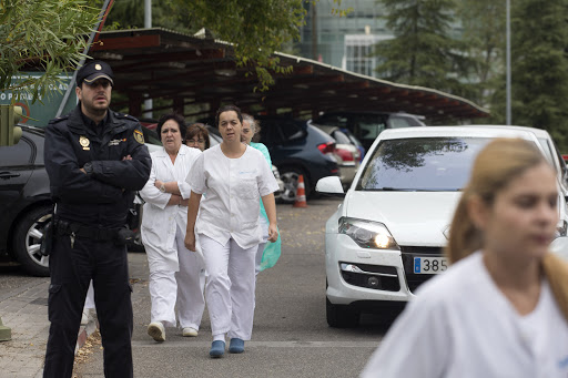 Spanish nurses after Ebola case reported