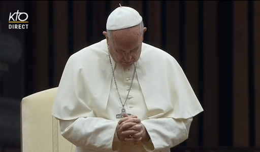 pope francis praying synod &#8211; en