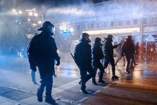 Police in Hamburg riot during clash between Kurds and Islamic extremists