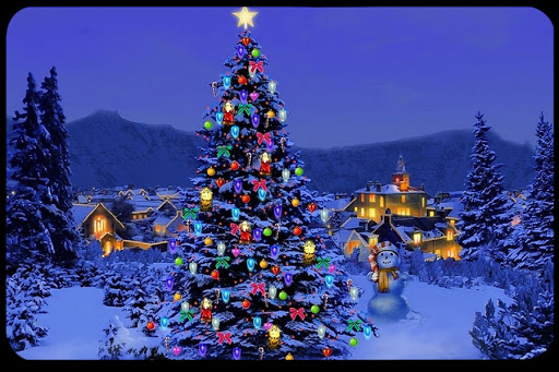 WEB-Christmas-tree-Scene-Travis-CC
