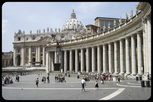 Vatican &#8211; San Peter Square Rome
