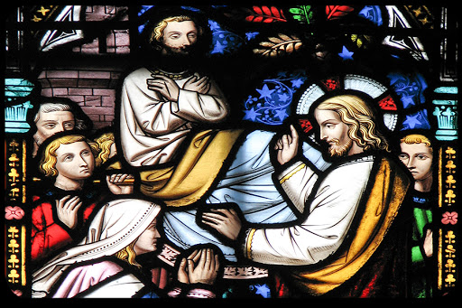 WEB-Jesus-Disciples-Stained-Glass-Fr-Lawrence-Lew-CC