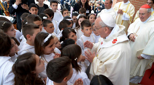 Comfort of Holy Spirit, world don&#8217;t mix, Pope states