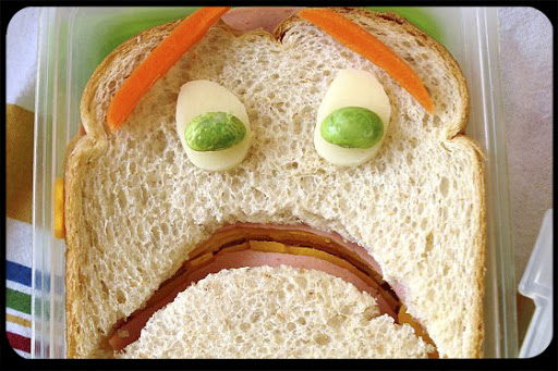 web-sandwich-sad-face-amorette-dye-cc
