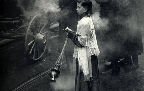 altar boy incense street