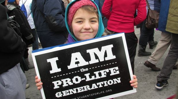 800px-March_for_Life,_Washington,_D.C._(2013)