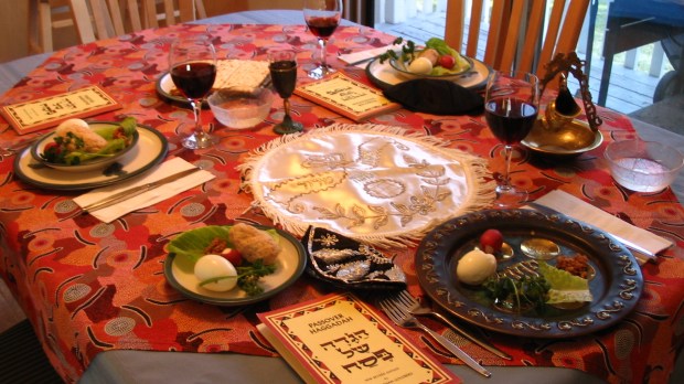 A_Seder_table_setting