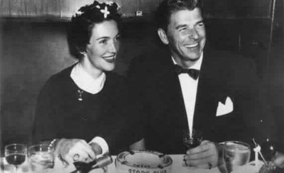 Ronald_Reagan_and_Nancy_Reagan_at_the_Stork_Club_1950s