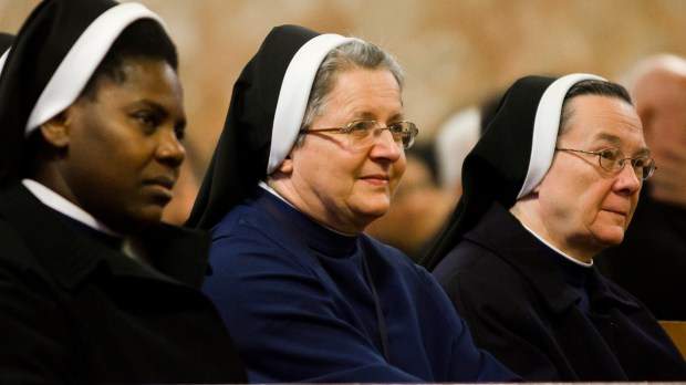 web-nuns-older-mass-jeffrey-bruno.jpg