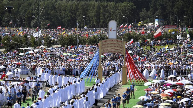 Pope Francis Holy Mass for World Youth Day Sunday 31 July 2016