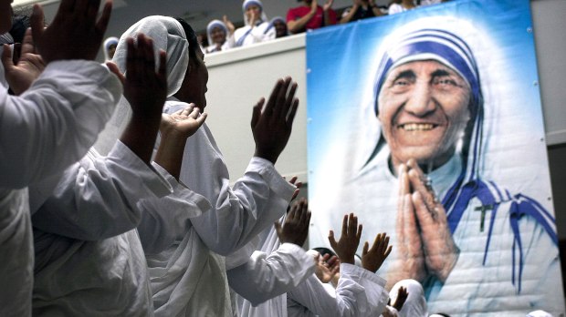 Indian nuns of Missionaries of Charity g