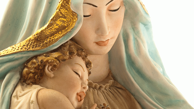 web-blessed-virgin-mary-aaron-amat-shutterstock_80963179