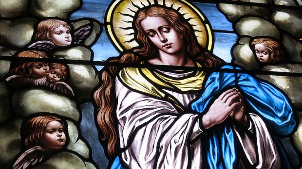 saint_paul_church_yellow_springs_ohio_-_stained_glass_immaculate_conception