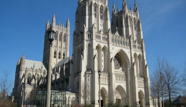 washington_national_cathedral_in_george_town