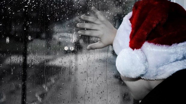 web-christmas-depression-joy-darkness-publicdomainimages-pd