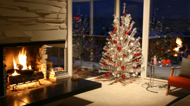 web-christmas-tree-stay-up-michelleration-cc