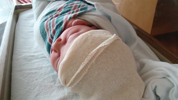 web-infant-hat-newborn-swaddle-kylan-robinson-cc