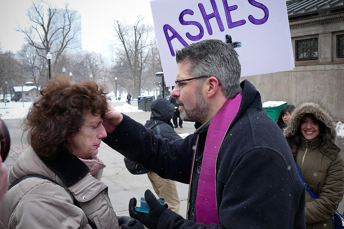 web-ashes-ash-wednesday-george-martell-archdiocese-of-boston-cc