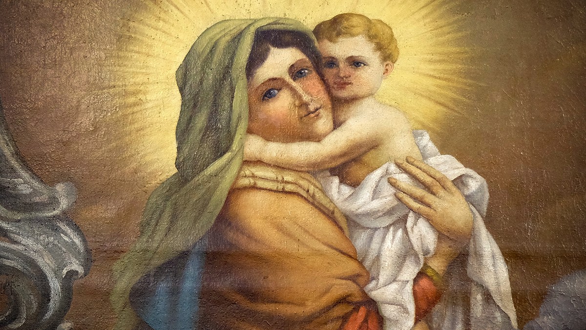 web-blessed-virgin-mary-jesus-painting-croatia-zvonimir-atletic-shutterstock_562556251