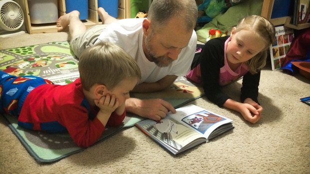 web-children-father-bedtime-young-reading-book-ktbuffy-cc
