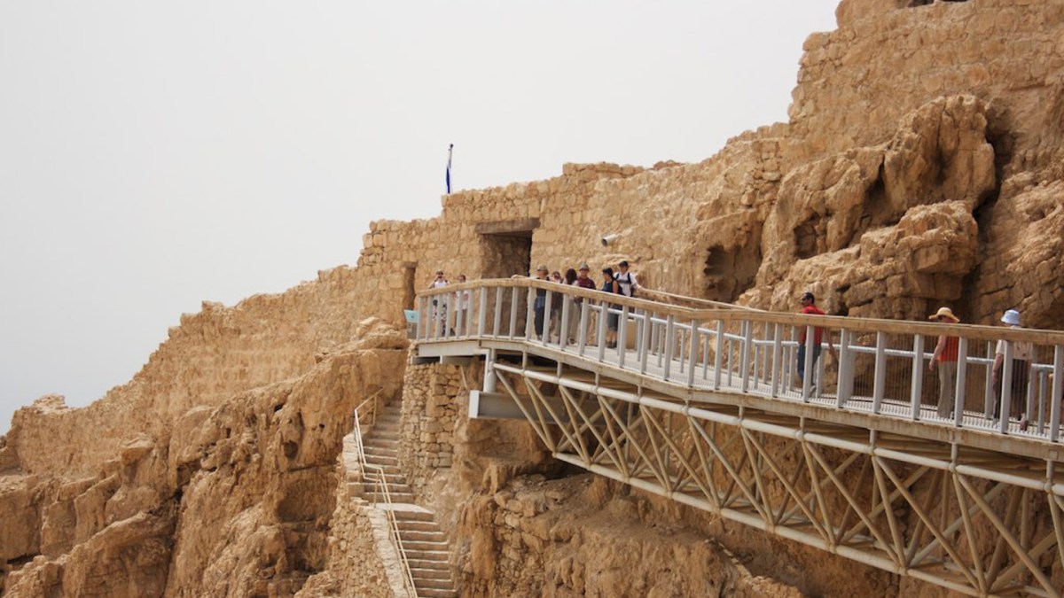web-masada-israel-ruins-3-lis-ferla-cc