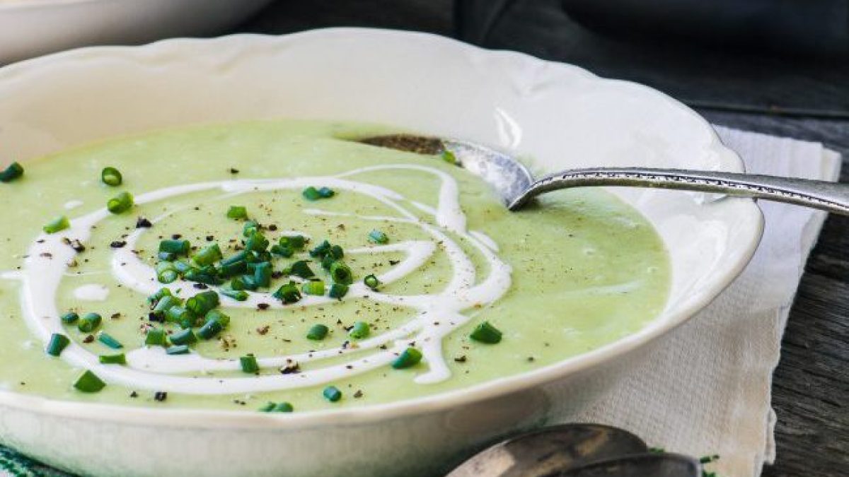 Potato-leek-soup-6225-March-13-2017-e1489452412163