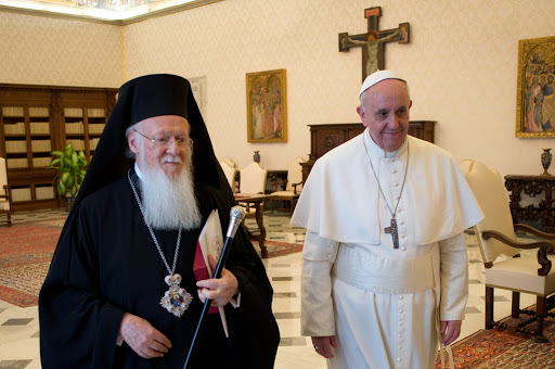 Pope Francis and patriarch Bartholomew I of Constantinople &#8211; fr