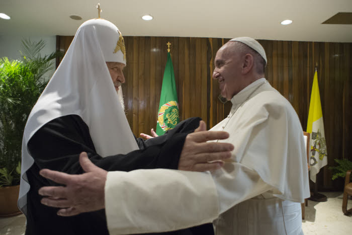 Rencontre entre le pape François et le patriarche Cyrille