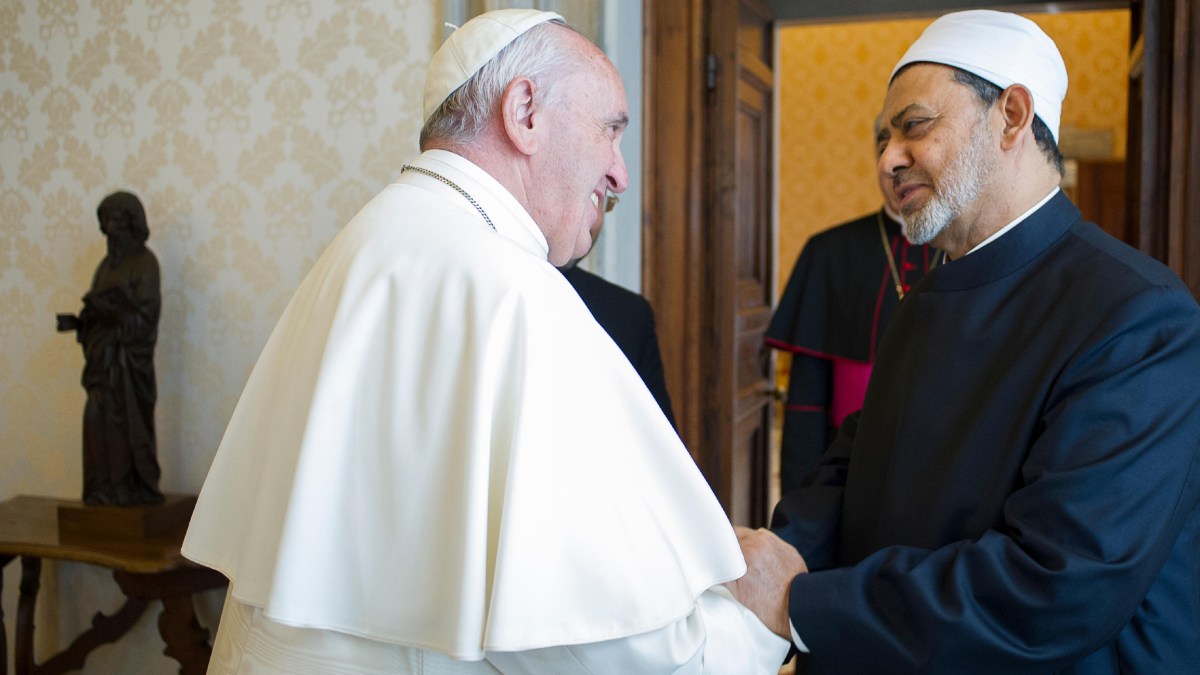 FILES-EGYPT-POPE-ISLAM-CHRISTIANITY-AZHAR