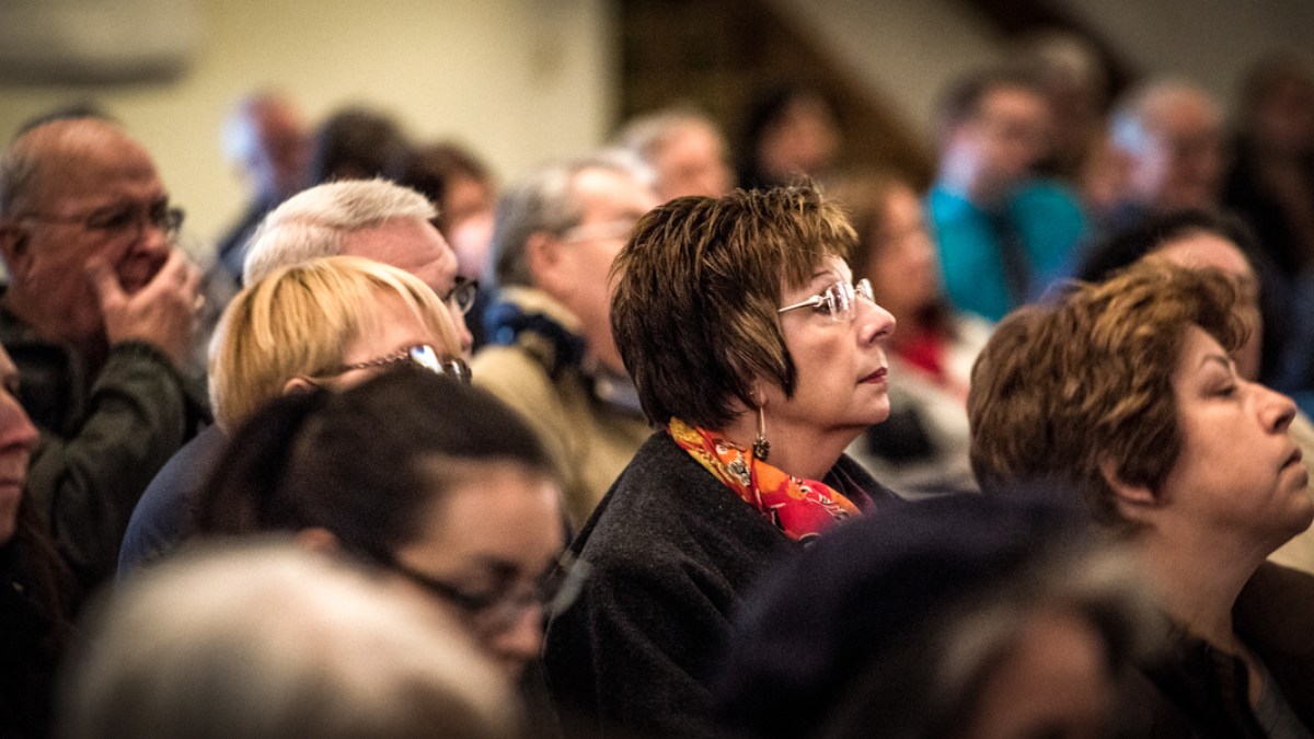 WEB3 CREASTERS MASS CROWDS Catholic Diocese of Sagina CC 24317413883_d966733e4e_k