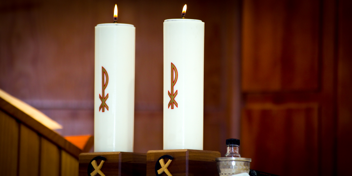 Why do catholics light candles for the dead 