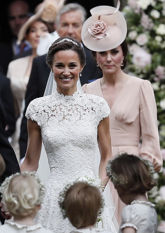 BRITAIN-ROYALS-PEOPLE-MIDDLETON-MARRIAGE