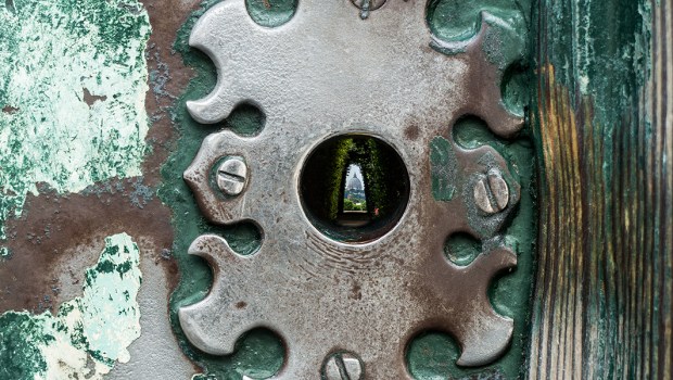 BUCO DELLA SERRATURA