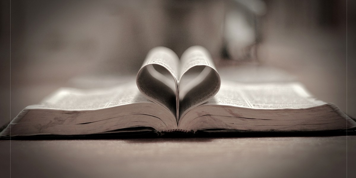 7 Ways God says "I love you" in the Bible --Aleteia