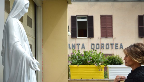 MELANIA TRUMP;BLESSED MOTHER