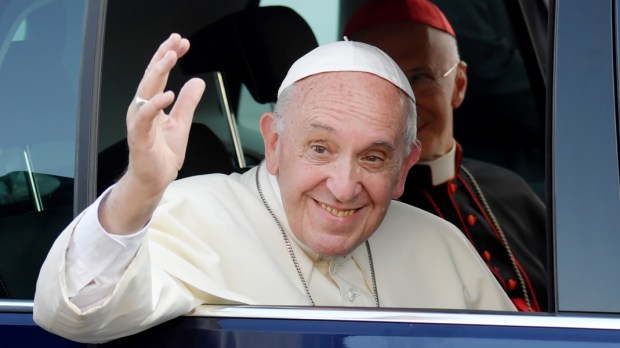 POPE FRANCIS WAVES AND SMILES
