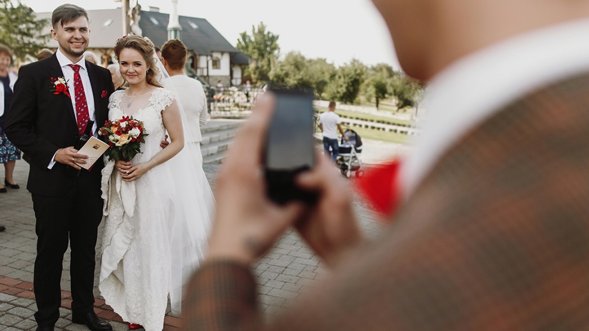 web3-wedding-day-marriage-smartphone-photo-shutterstock
