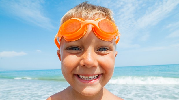 SUMMER,BOY,BEACH