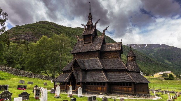 web-borgund-stave-church-the-best-preserved-of-them-all-norway-c2a9-rpbaiao-shutterstock_410836918