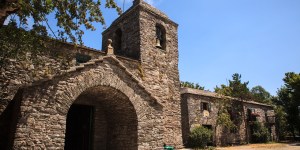 Is the Holy Grail found on the Camino de Santiago?