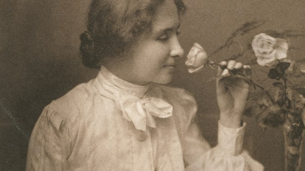 Helen Keller. Kobieta, która żyła w ciszy i mroku
