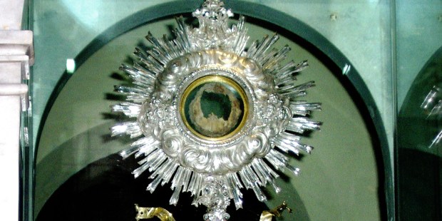 Eucharistic miracles that defy scientific explanation - Vimarsana News