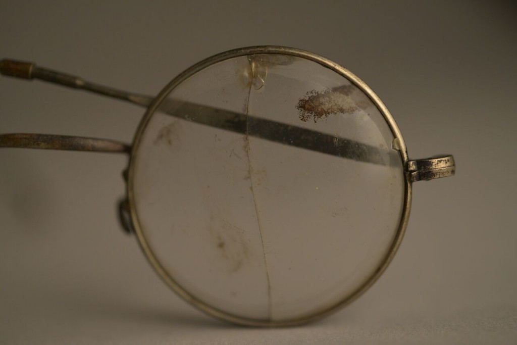 EYE GLASSES,AUSCHWITZ