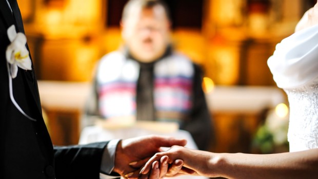 BRIDE AND GROOM,PRIEST,WEDDING